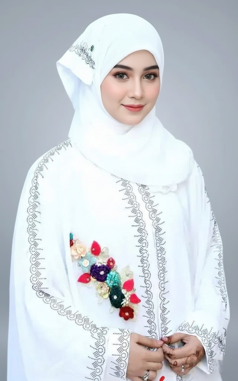 The White Farasha Blossom Abaya